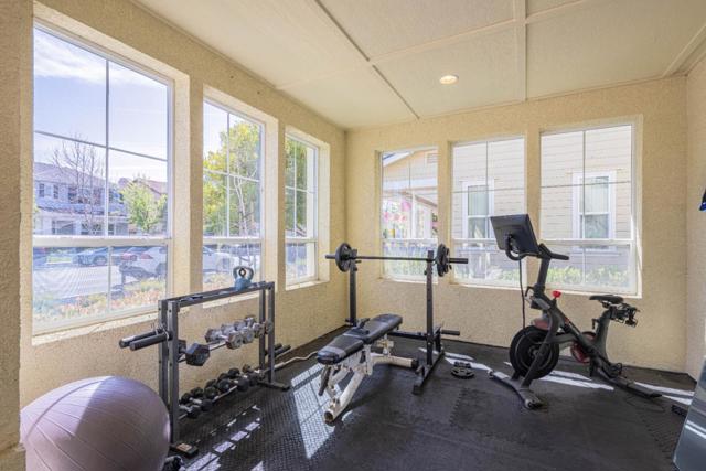 13713 Sherman Boulevard, Marina CA: https://media.crmls.org/mediaz/fa0677e7-1018-402e-8154-68ed06605771.jpg