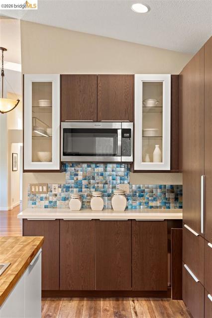 Image 22 of 60 For 6065 Dimm Way