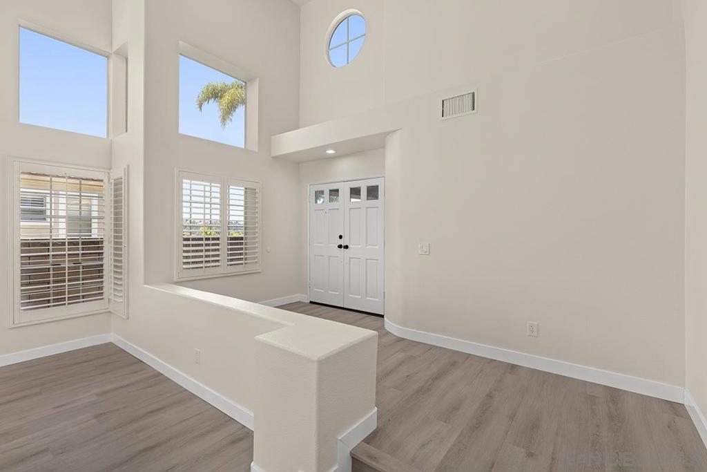 12295 Picrus St - photo 6