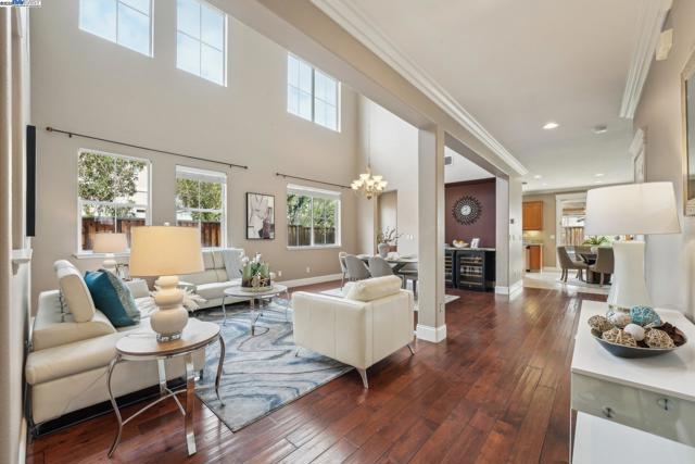 632 S Comunidad Street, Mountain House CA: https://media.crmls.org/mediaz/fa098cc7-57a7-4c30-93fa-caf940caa6cc.jpg