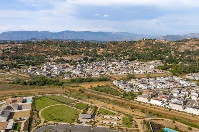 Image 25 of 27 For 27924 Barley Ct.