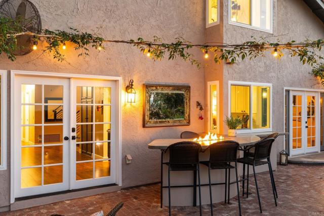 1842 Avenida Mimosa, Encinitas CA: https://media.crmls.org/mediaz/fa0a9be9-79df-4782-b579-9b6454ba1b5c.jpg