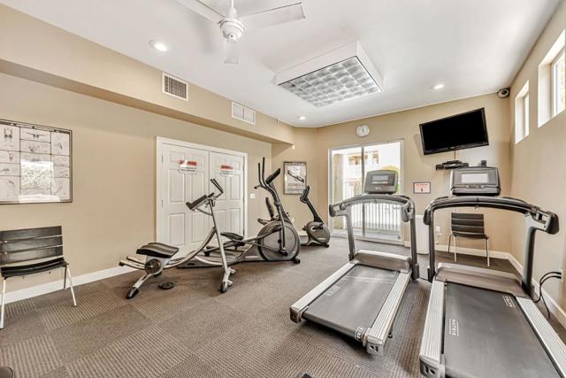 400 N 1st Street, San Jose CA: https://media.crmls.org/mediaz/fa0b3b4e-e7b4-44c3-b426-43e44c864ae8.jpg