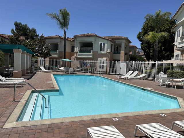 Image 14 of 24 For 11422 Via Rancho San Diego  84
