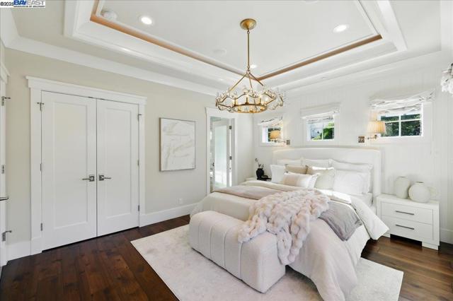 16741 Loma St, Los Gatos CA: https://media.crmls.org/mediaz/fa0c08d9-0097-4093-8282-909dcc3a98f3.jpg