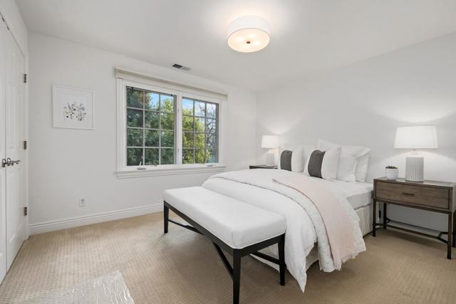 Image 27 of 46 For 1405 Hopkins Avenue