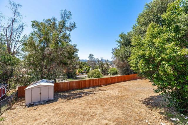 Detail Gallery Image 41 of 44 For 1711 Alhudson Dr, Escondido,  CA 92029 - 4 Beds | 2/1 Baths