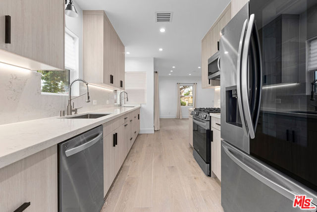 1901 S Point View Street, Los Angeles CA: https://media.crmls.org/mediaz/fa0ee520-85ea-4642-b186-9d3980d67cf9.jpg
