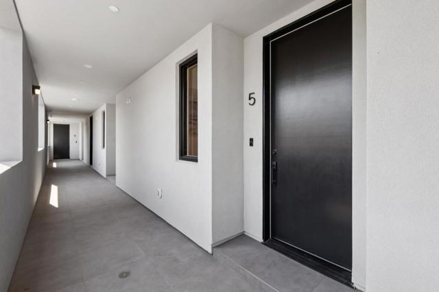 1433 Floribunda Avenue, Burlingame CA: https://media.crmls.org/mediaz/fa0ef427-b8db-432f-8046-c783db5dec00.jpg