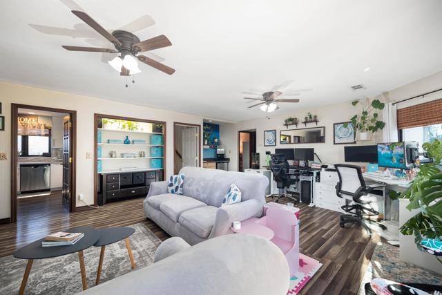 11671 Mesa Verde, Valley Center CA: https://media.crmls.org/mediaz/fa0fe000-1d0c-4a87-bcf4-c37d4c84626c.jpg