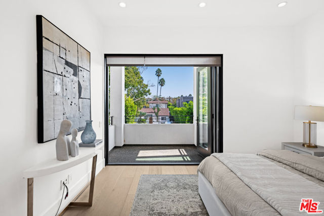 741 N Vista Street, Los Angeles CA: https://media.crmls.org/mediaz/fa118fcf-11d1-4f74-8962-2b4ef3b2fdfa.jpg