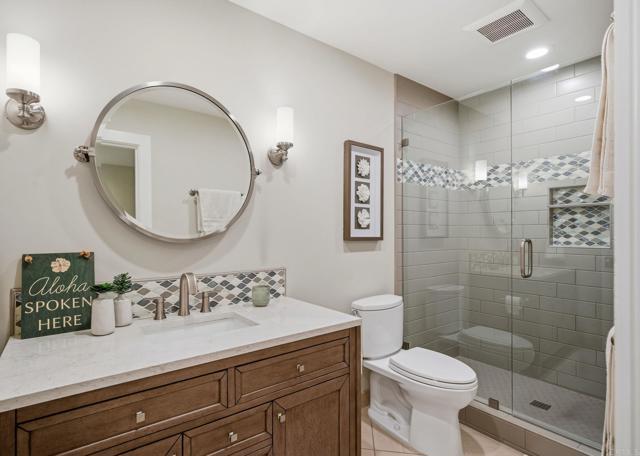 Detail Gallery Image 18 of 41 For 13184 Janetta Pl, San Diego,  CA 92130 - 4 Beds | 3 Baths