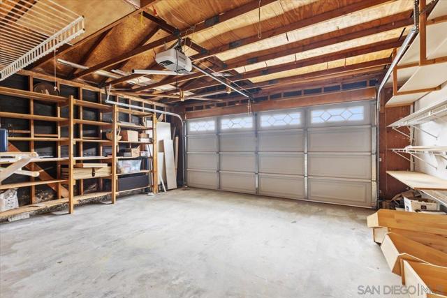 5356 Malcolm St, Oceanside CA: https://media.crmls.org/mediaz/fa135ea7-727b-435f-af9a-fb20572f6dbf.jpg