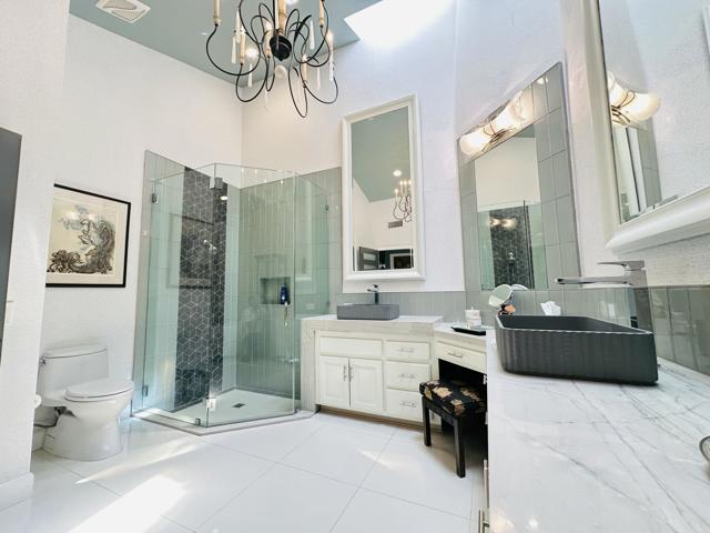 107 Tanglewood Trail, Palm Desert CA: https://media.crmls.org/mediaz/fa14bfaa-25a2-4b31-8153-7294331f0b67.jpg