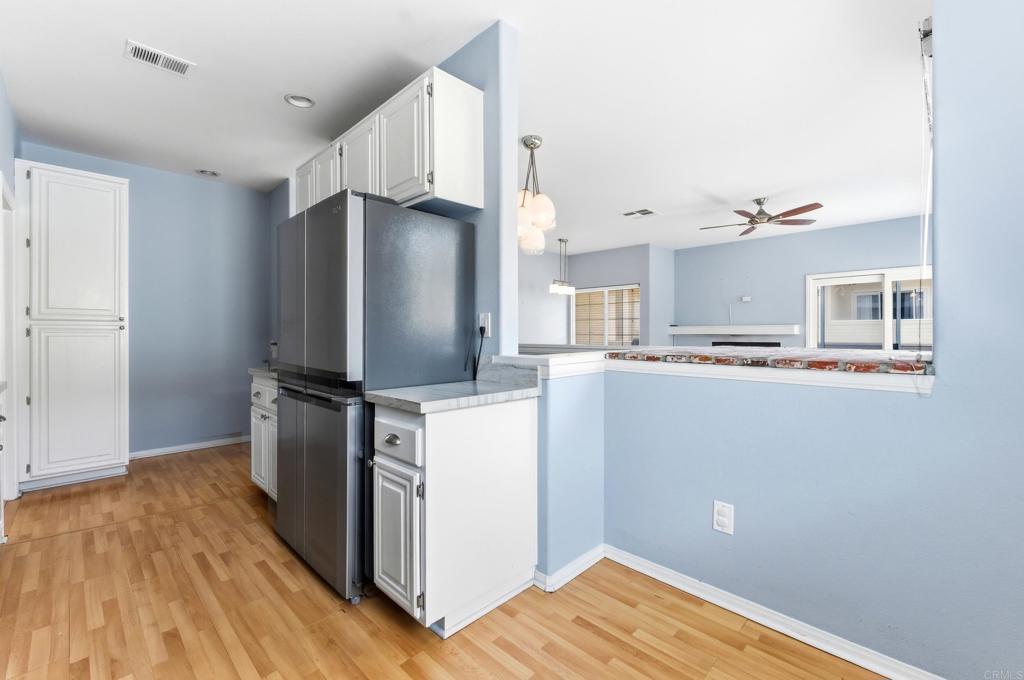 4933 Brighton Avenue - photo 11
