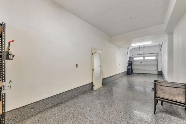 111 Llano De Los Robles Avenue, San Jose CA: https://media.crmls.org/mediaz/fa153a0a-e9e8-461f-97cf-5053193b8195.jpg