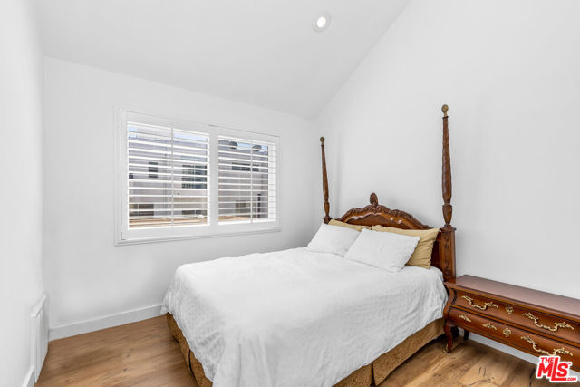 1240 24th Street, 1 photo 10