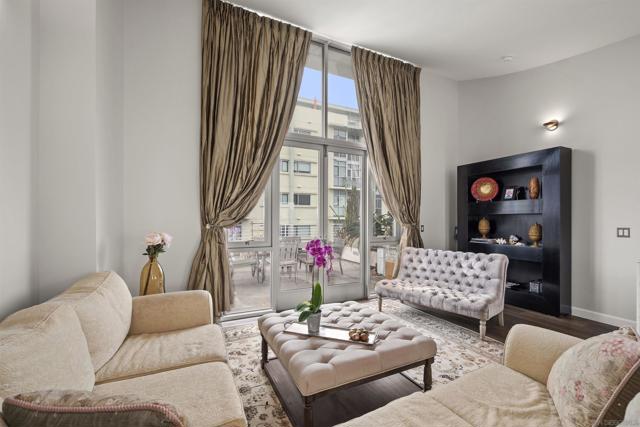 3788 Park Blvd, San Diego CA: https://media.crmls.org/mediaz/fa185254-eee6-4907-95d3-0278fdf5179e.jpg