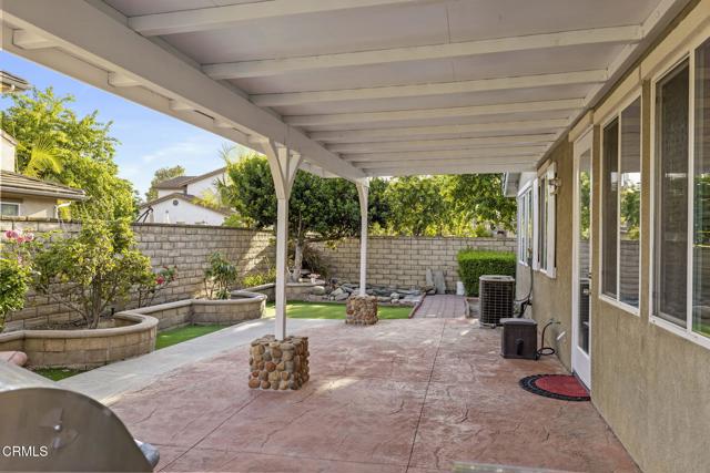 3806 Golden Pond Drive, Camarillo CA: https://media.crmls.org/mediaz/fa1a8a35-e65c-4adb-bd27-a4eef30e7049.jpg