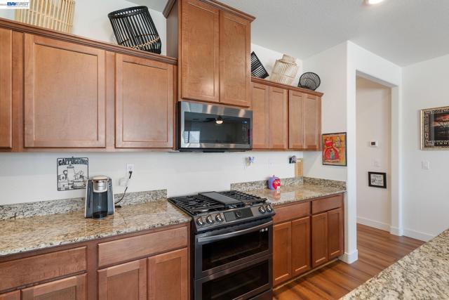 Image 10 of 37 For 4435 Mccormack Rd