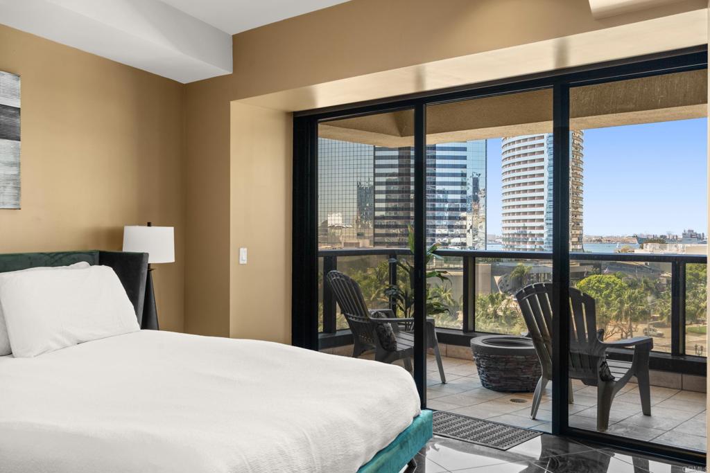 200 Harbor Drive - photo 17