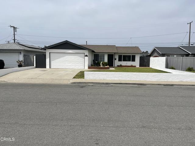 1525 N 7th Place, Port Hueneme CA: https://media.crmls.org/mediaz/fa1e3cbf-6703-488a-9d23-4f957944978d.jpg