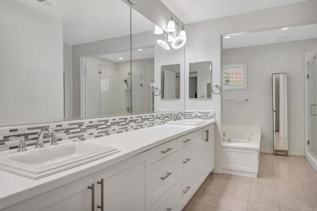 21408 Trail Ridge Drive, Escondido CA: https://media.crmls.org/mediaz/fa1fb6b2-1a56-431b-920c-a93ae690d3b9.jpg