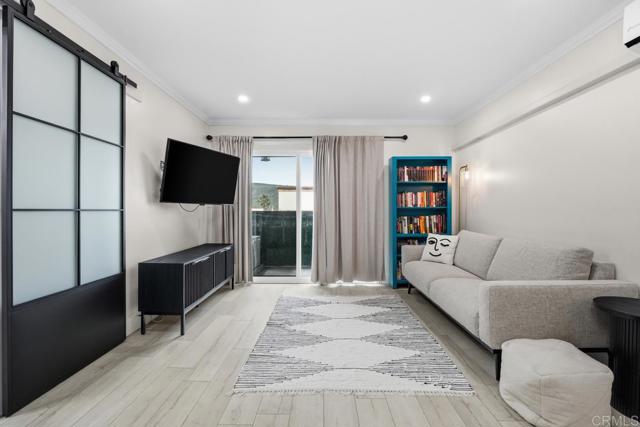 Detail Gallery Image 2 of 33 For 6725 Mission Gorge Rd 202b,  San Diego,  CA 92120 - 1 Beds | 1 Baths