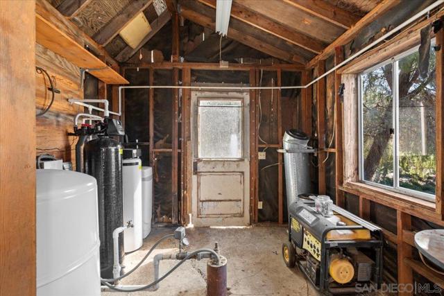 12220 Rebel Wind Rd, Descanso CA: https://media.crmls.org/mediaz/fa21aa18-b8af-478b-8d08-eeec87c57cea.jpg