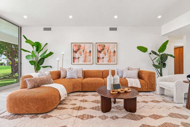 80 Lakeview Drive, Palm Springs, CA 92264