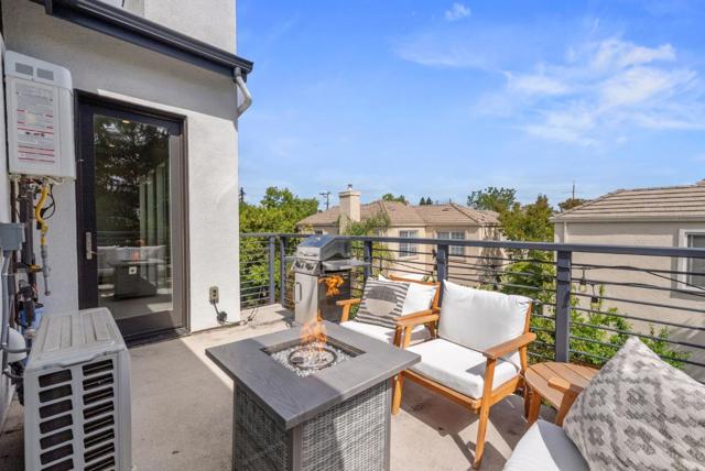 262 Union Avenue, Los Gatos CA: https://media.crmls.org/mediaz/fa21f637-89c6-4c41-9ea7-1292aa0d6e06.jpg