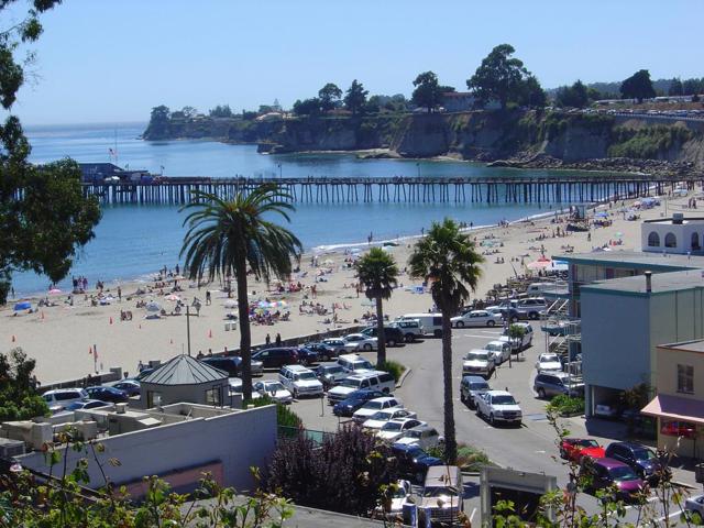 610 Gilroy Drive, Capitola CA: https://media.crmls.org/mediaz/fa2267f5-58e2-4fc2-ae72-e5540fa40295.jpg