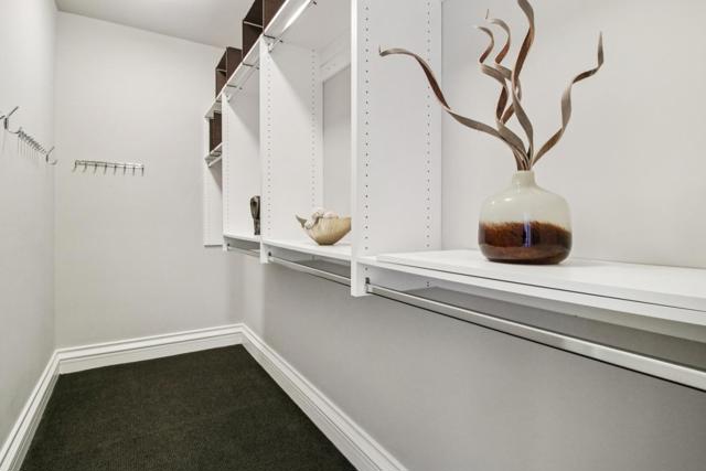 356 Santana Row, San Jose CA: https://media.crmls.org/mediaz/fa22ab28-d5e1-46ba-9f64-76ce1ee9e890.jpg