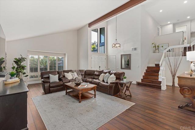 Image 4 of 32 For 1820 Goldenrod Lane