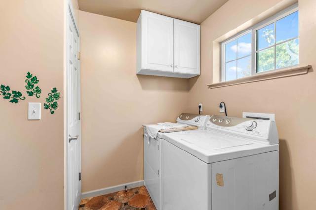 1116 17th Avenue, Redwood City CA: https://media.crmls.org/mediaz/fa238a4c-bdd1-4e2d-8a78-660c57d8c03e.jpg