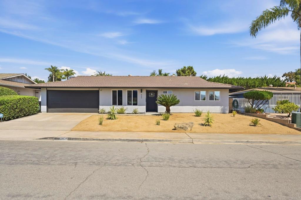 952 La Tierra Drive - photo 2