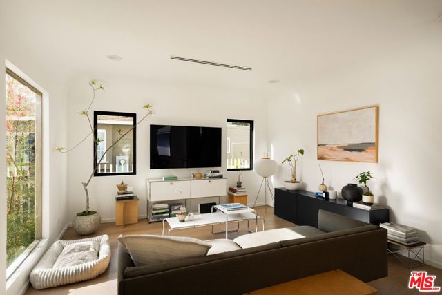 4513 Verdugo Road, Los Angeles CA: https://media.crmls.org/mediaz/fa23bd3f-be12-4d43-be46-32a779e0692e.jpg