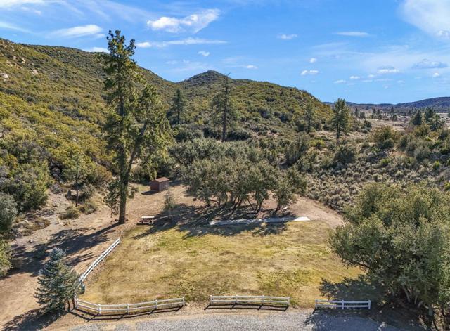 1 Pipe Creek Road, Mountain Center CA: https://media.crmls.org/mediaz/fa250d81-8644-441f-a0aa-46386de623e4.jpg