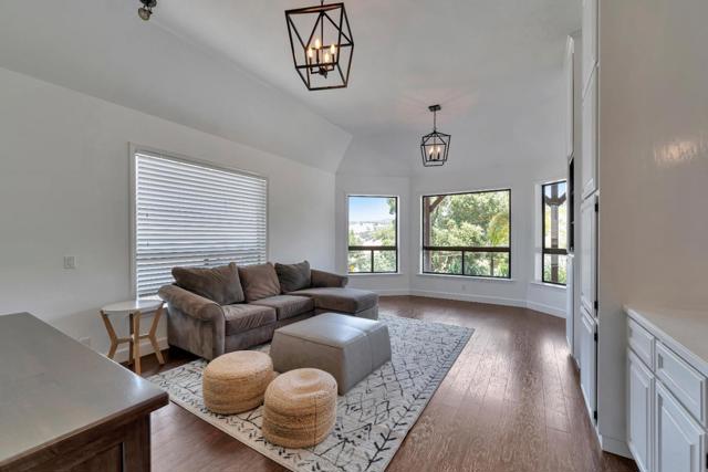 17255 Holiday Drive, Morgan Hill CA: https://media.crmls.org/mediaz/fa253e32-c3ed-45e1-9ee7-d8cc154c584d.jpg