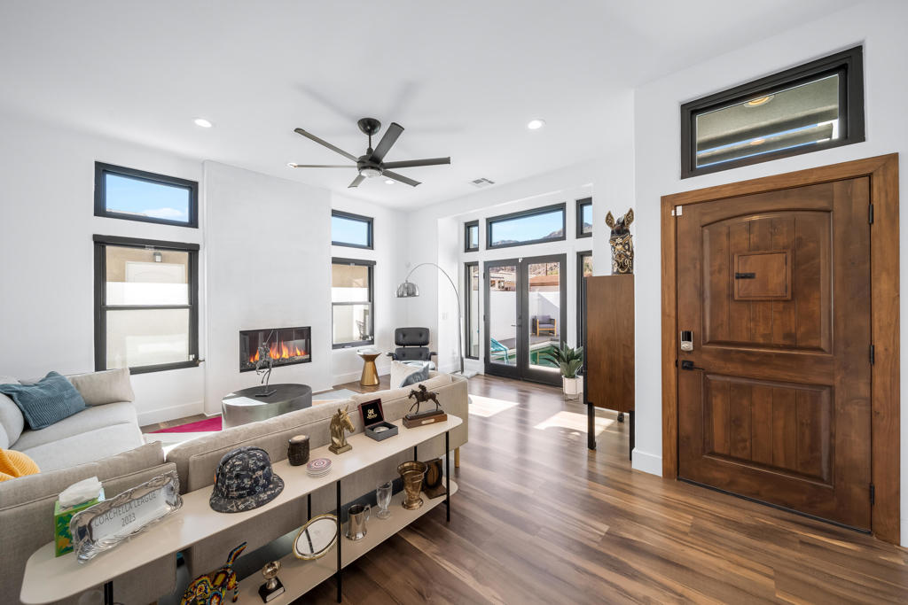 MLS #219139244DA image #4