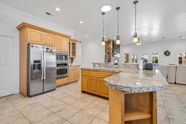 Image 8 of 74 For 3029 Victoria Drive