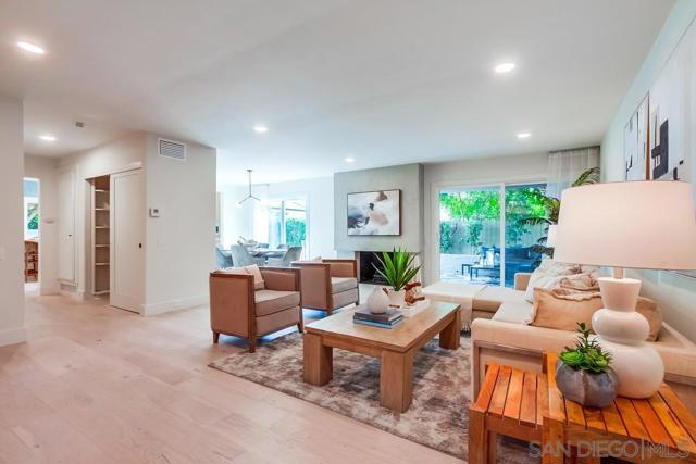 2223 Caminito Preciosa Sur, La Jolla CA: https://media.crmls.org/mediaz/fa2623b6-0d5c-4819-8c27-cb7b985a78fa.jpg