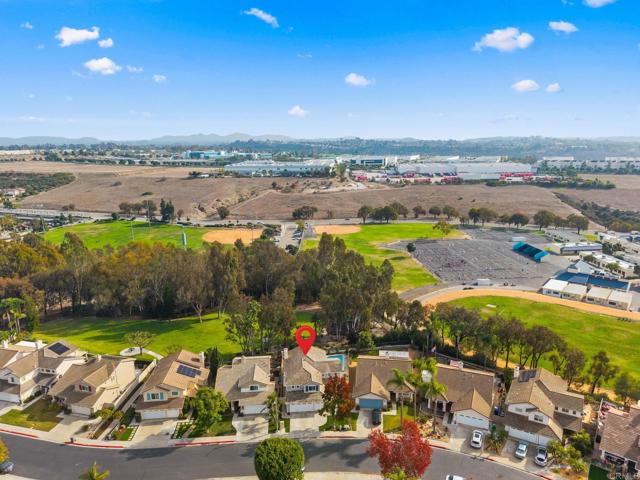 Detail Gallery Image 34 of 40 For 522 Lupine Way, Oceanside,  CA 92057 - 5 Beds | 3 Baths