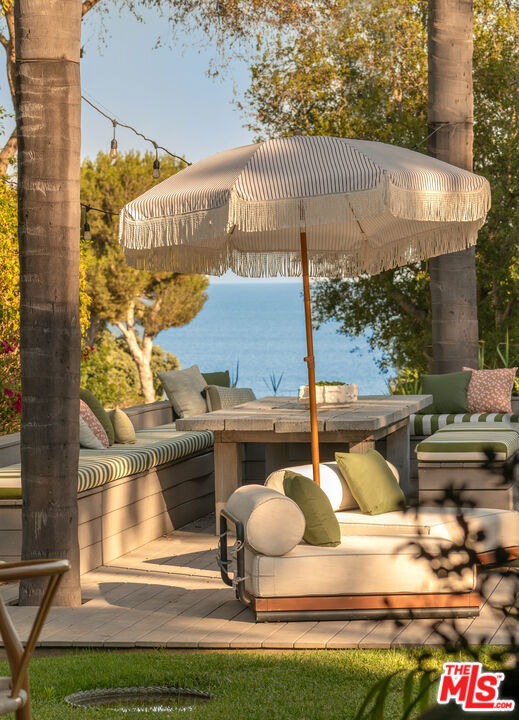 Drew Fenton | 28036 Sea Lane Drive Malibu CA | MLS: 7349915 Drew Fenton | 28036 Sea Lane Drive Malibu CA | MLS: 7349915