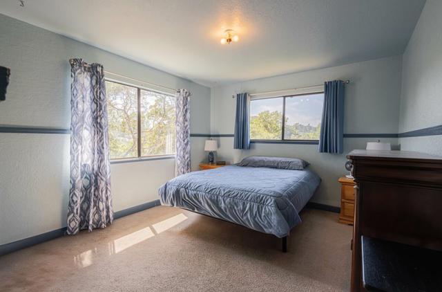 18105 Wylie Hill Lane, Prunedale CA: https://media.crmls.org/mediaz/fa285ba5-18f4-4f16-b8de-af4320f14744.jpg