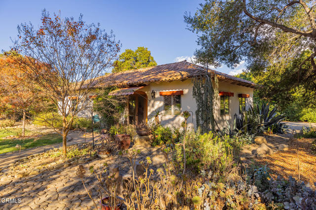 Detail Gallery Image 14 of 26 For 861 Oak Grove Ct, Ojai,  CA 93023 - 5 Beds | 5/2 Baths