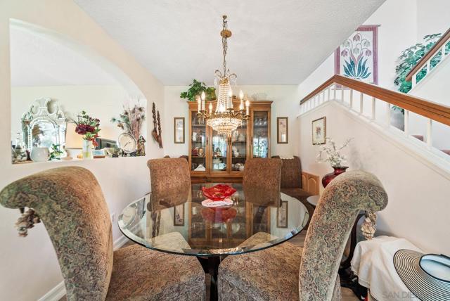 2100 Northshore Drive, Chula Vista CA: https://media.crmls.org/mediaz/fa29c854-e325-4d78-acb2-d8e2e94b0506.jpg