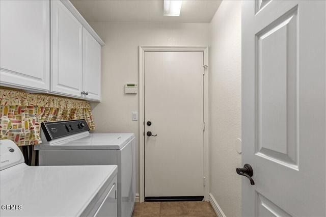 908 Valerie Lane, Tehachapi CA: https://media.crmls.org/mediaz/fa2a1494-9c89-4e6a-9284-f813e85ed364.jpg