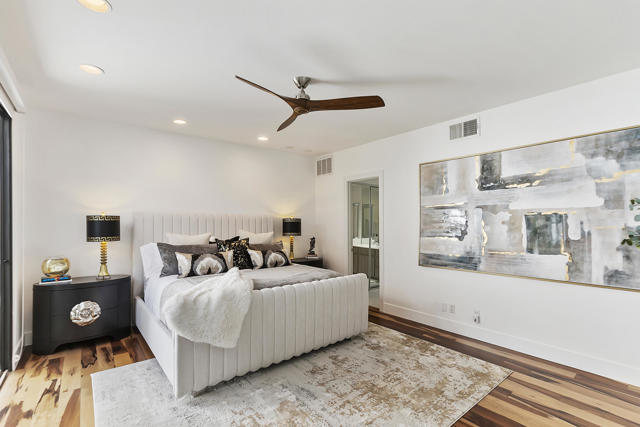 54841 Inverness Way, La Quinta CA: https://media.crmls.org/mediaz/fa2a854c-f3a8-40a5-8fc8-7d4f36e5e113.jpg