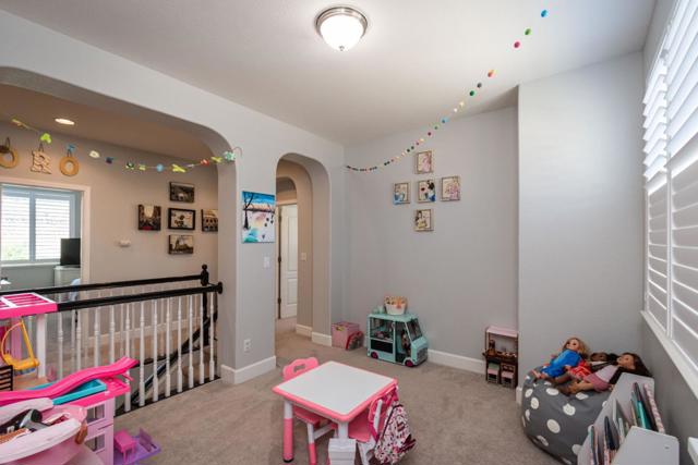 3417 River Shoal Avenue, Sacramento CA: https://media.crmls.org/mediaz/fa2aa731-302a-41f4-bd08-0e86a94ccc65.jpg